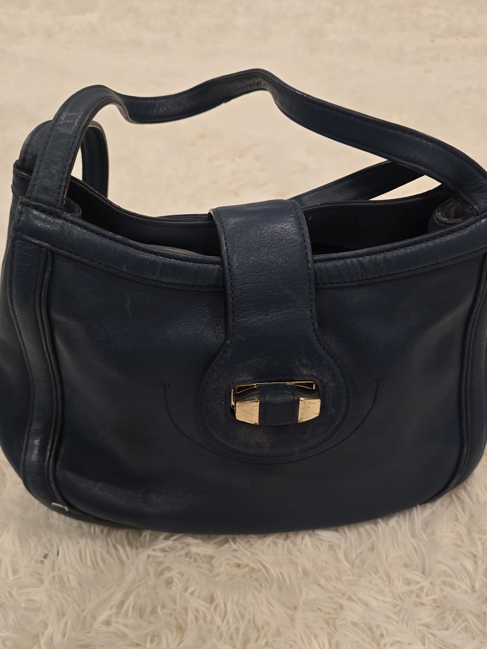 Tory Burch Navy Leather Tote with Gold Logo Snap - Picture 8 of 11